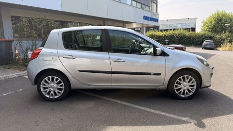 Clio III 5 Portes 1.5 dCi 86 cv Full Options / distribution neuve 2008 occasion 91120 Palaiseau