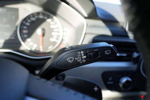 A4 V 2.0 TDI 150 BUSINESS LINE S TRONIC 2019 occasion 01000 Saint-Denis-l&egrave;s-Bourg