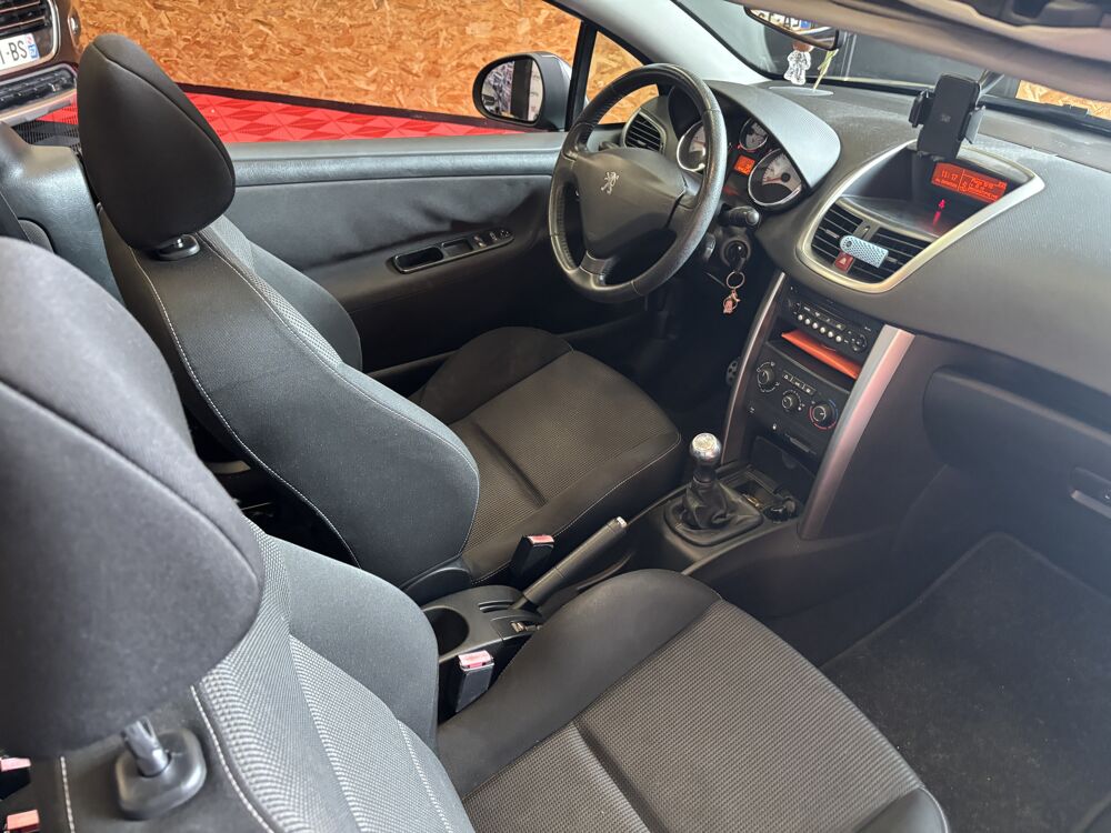 207 CC 1.6 VTI 120ch Finition Sport 2009 occasion 59640 Dunkerque