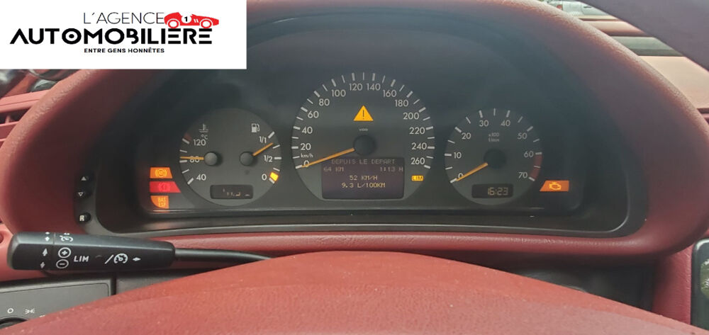 CLK 230 KOMPRESSOR AVANTGARDE 2000 occasion 60700 Fleurines