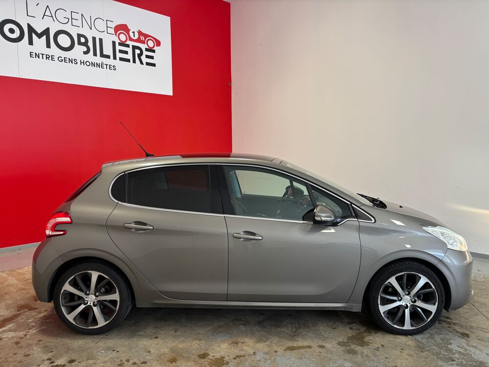 208 Peugeot ALLURE 1.6 VTI + TOIT PANORAMIQUE 2014 occasion 37170 Chambray-l&egrave;s-Tours