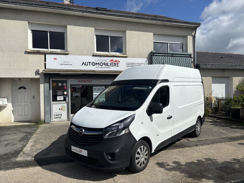 Vivaro L2H2 1.6 CDTI 120 cv - Chaine de distribution 2016 occasion 49124 Saint-Barth&eacute;lemy-d'Anjou