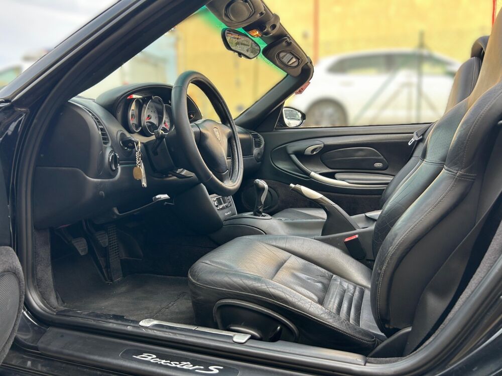 Boxster 3.2 250 S TBE // IMS OK // ENT &agrave; jour // HARDTOP 2000 occasion 34160 Castries