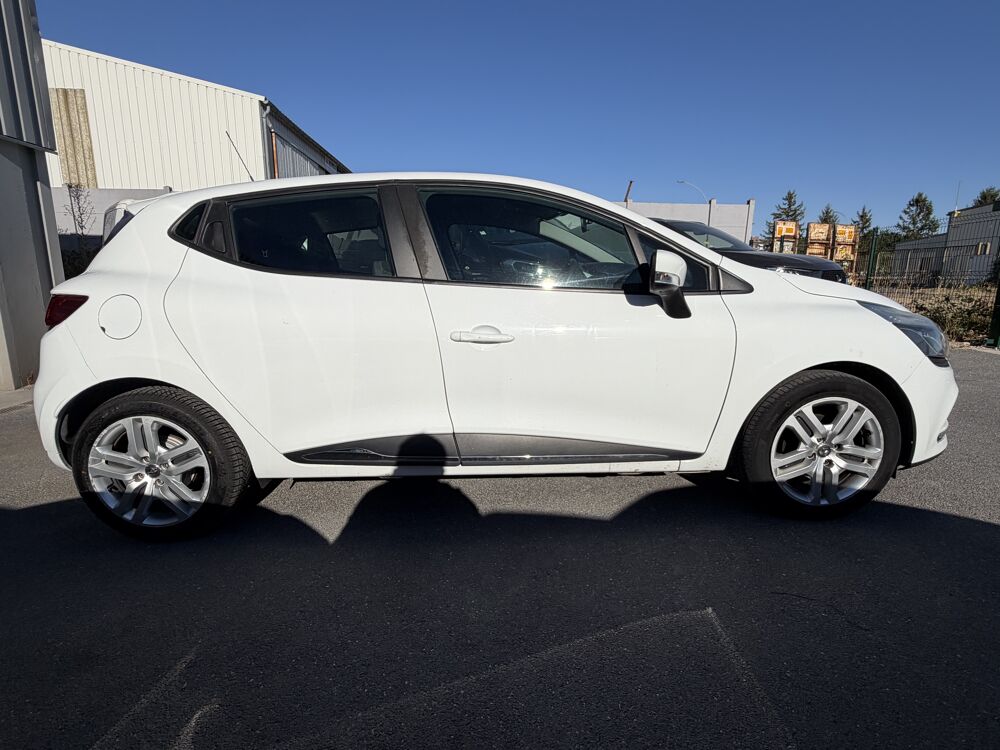 Clio IV Phase 2 0.9 TCe 90 cv limited 2018 occasion 51000 Ch&acirc;lons-en-Champagne