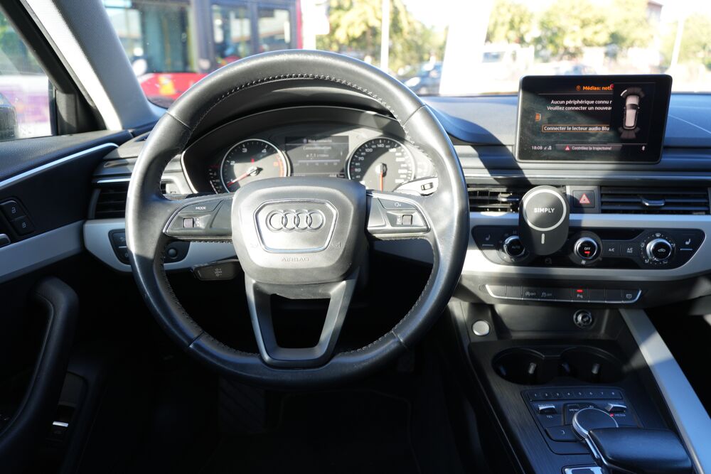 A4 V 2.0 TDI 150 BUSINESS LINE S TRONIC 2019 occasion 01000 Saint-Denis-l&egrave;s-Bourg