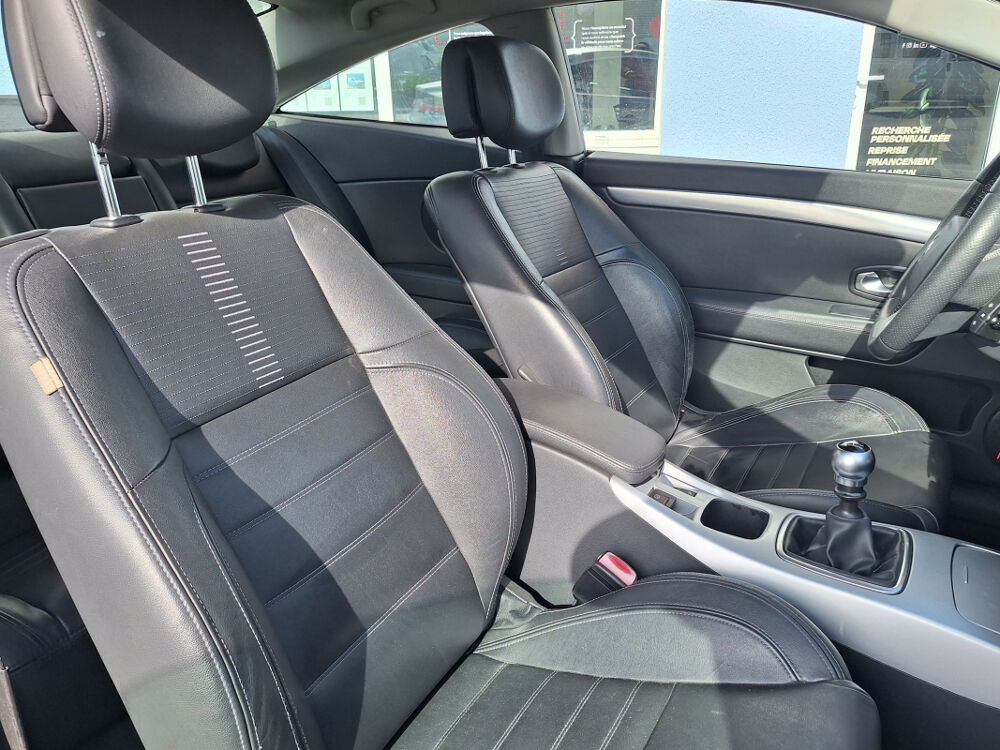 Laguna GT Coup&eacute; 2.0 DCI 178 ch 2009 occasion 90400 Danjoutin