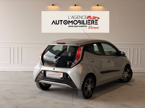 Aygo II 1.0 VVT-I X-PLAY 5P + CAM&Eacute;RA DE RECUL 2015 occasion 27620 Gasny
