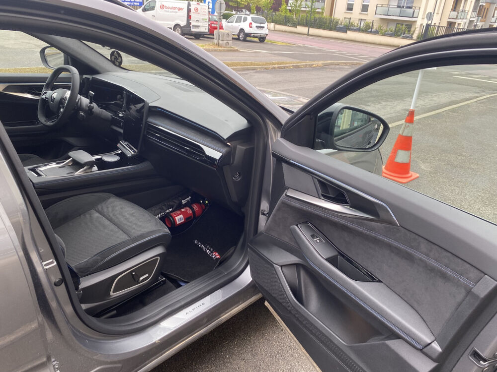 Austral 1.2 FULL HYBRID E-TECH 200 ICONIC ESPRIT ALPINE 2024 occasion 80480 Salou&euml;l