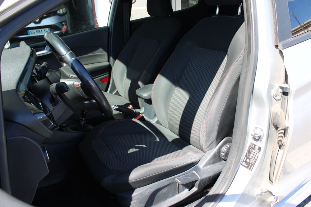 Fiesta 1.0 ECOBOOST 95ch ST LINE BVM6 ( Carplay, Radar Arr, Clim .. 2021 occasion 34200 S&egrave;te