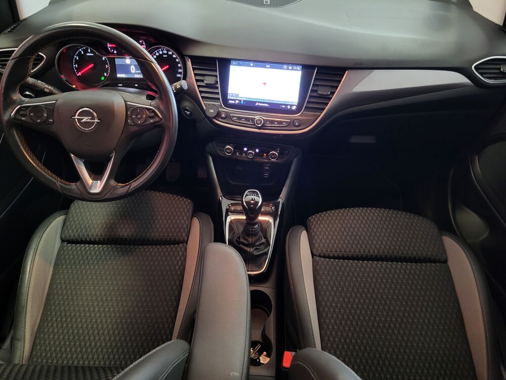 Crossland X 1.2 TURBO 110 INNOVATION BVM6 + CARPLAY + CAMERA DE RECUL 2018 occasion 37170 Chambray-l&egrave;s-Tours