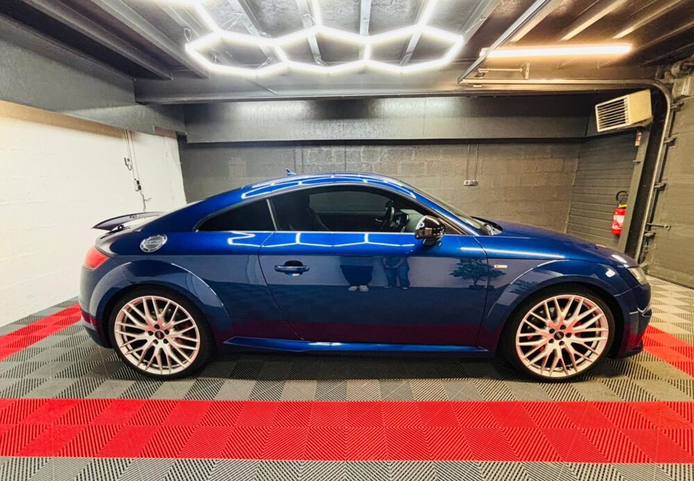 TT COUPE 2.0 tfsi 230 s-line quattro s-tronic bva - Suivi compl 2017 occasion 71300 Montceau-les-Mines