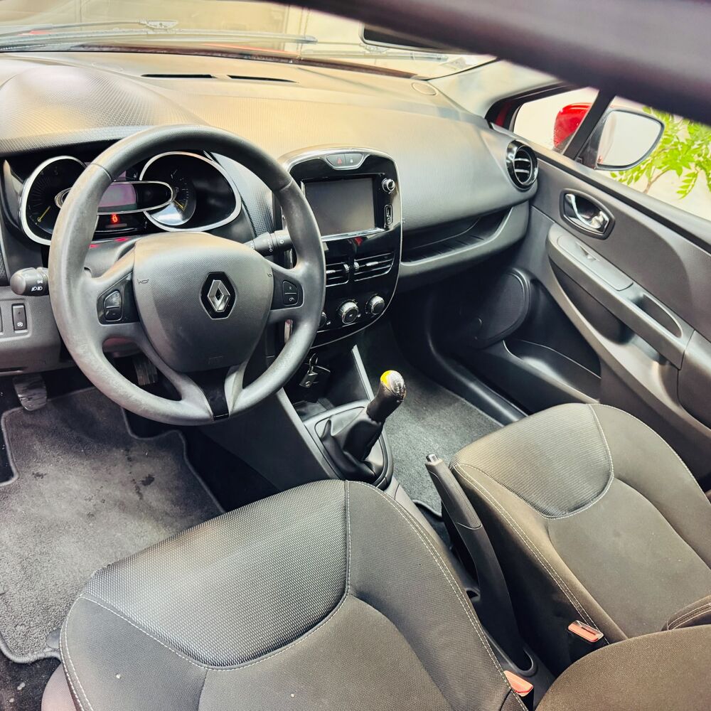 Clio IV Estate 1.5 dCi FAP Energy eco2 90g S&S 90 cv 2013 occasion 71300 Montceau-les-Mines