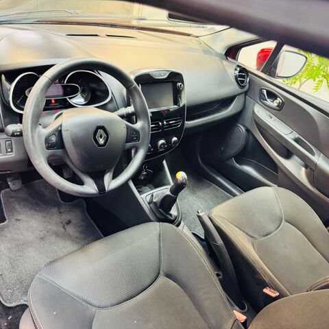 Clio IV Estate 1.5 dCi FAP Energy eco2 90g S&S 90 cv 2013 occasion 71300 Montceau-les-Mines