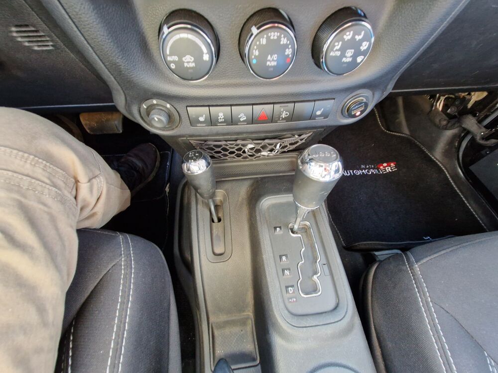Wrangler III 2.8 CRD 200 FAP RUBICON BVA5 SINCE 1941 2014 occasion 80480 Salou&euml;l