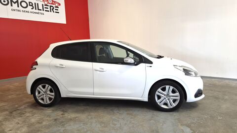 208 PEUGEOT 1.2 PURETECH 82 STYLE 5P 2016 occasion 37170 Chambray-l&egrave;s-Tours