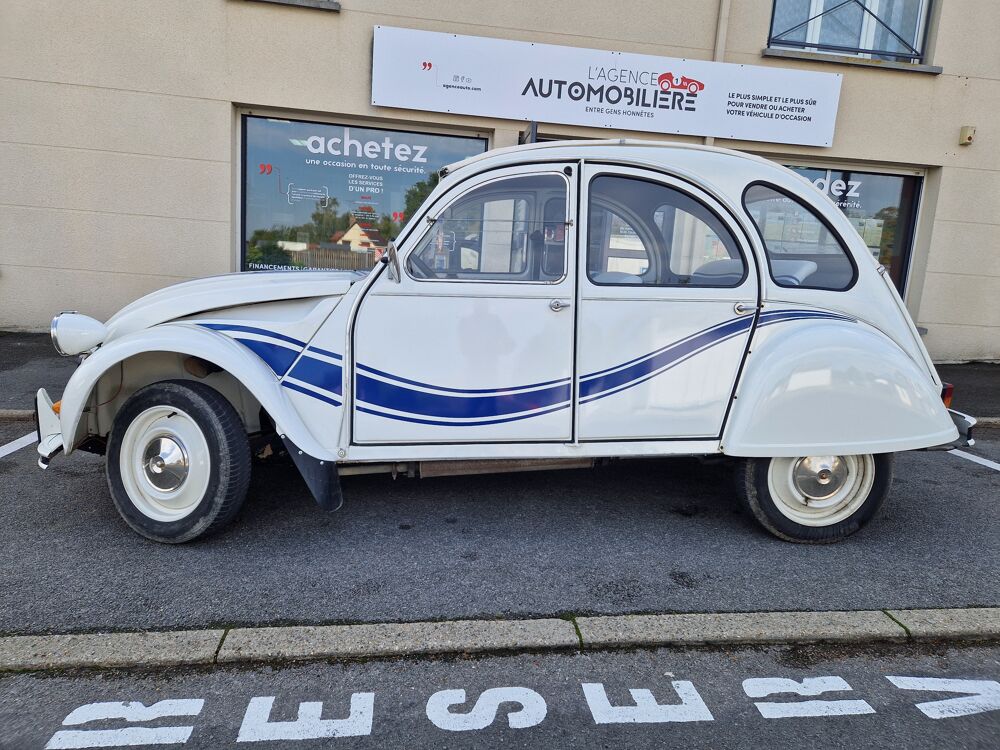 2 CV - Dyane 2 CV 6 r&eacute;plique France 3 1973 occasion 80480 Salou&euml;l