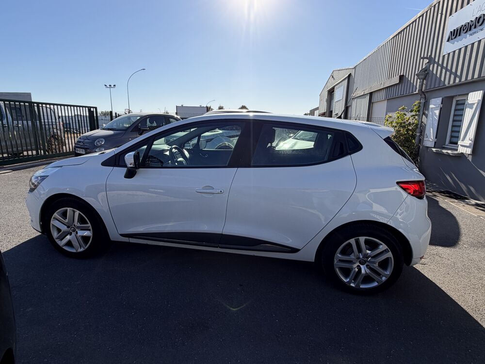 Clio IV Phase 2 0.9 TCe 90 cv limited 2018 occasion 51000 Ch&acirc;lons-en-Champagne