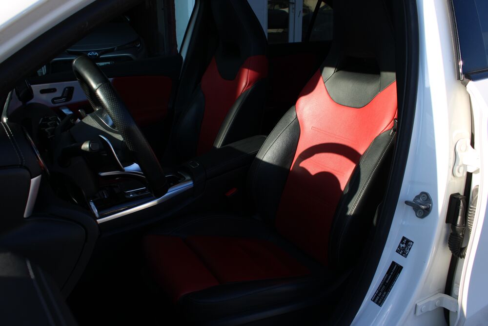 Classe A 2.0 35 305 AMG 4MATIC 7G-DCT SPEEDSHIFT BVA ( Toit ouvrant, 2020 occasion 34200 S&egrave;te