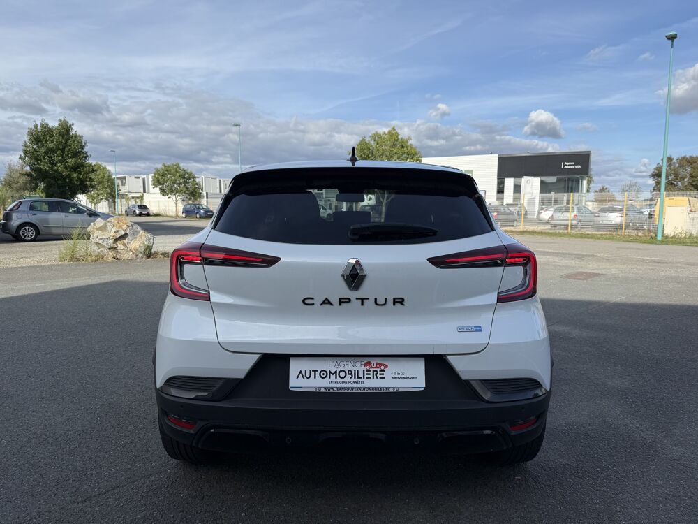 Captur II 1.6 E-Tech hybride 145ch Rive Gauche | GARANTIE 12 MOIS 2022 occasion 44860 Pont-Saint-Martin