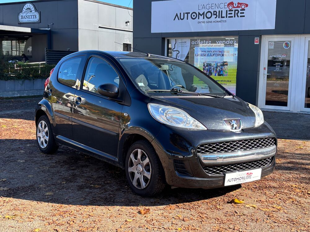 107 1.0 i 68 ch TRENDY 5P - MOTEUR A CHAINE TOYOTA - CLIMATISATI 2011 occasion 25400 Audincourt