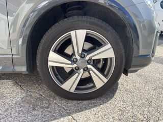 Q2 1.0 TSI S-Tronic 116 cv Bo&icirc;te auto DESIGN LUXE - APPLE CAR 2 2017 occasion 49124 Saint-Barth&eacute;lemy-d'Anjou