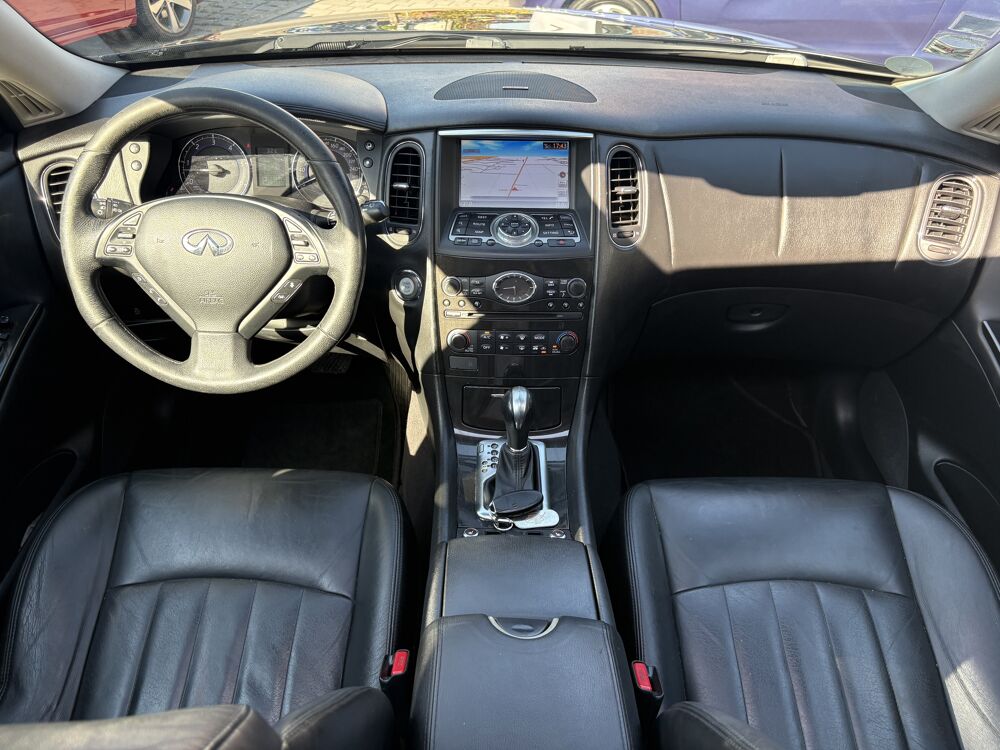 EX37 30d Black Premium BA BOSE TOIT OUVRANT 2011 occasion 59300 Valenciennes