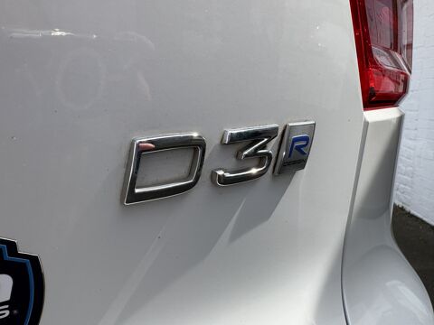 Volvo XC40 D3 150 R-DESIGN GEARTRONIC 8 CAR PLAY 2020 occasion Valenciennes 59300