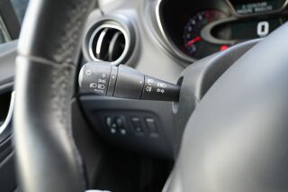 Captur (2) 0.9 TCE 90 INTENS 2018 occasion 01000 Saint-Denis-l&egrave;s-Bourg