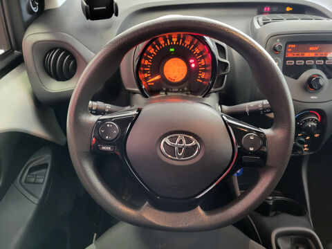 Aygo TOYOTA AYGO II (2) 1.0 VVT-I 72 X-PRO 5P 2021 occasion 37170 Chambray-l&egrave;s-Tours