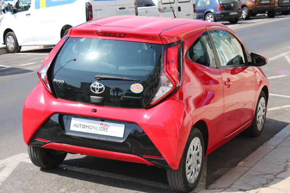 Aygo MY20 1.0 VVT-i x-shift x-play ( Cam&eacute;ra de recul, CarPlay ... 2021 occasion 34200 S&egrave;te