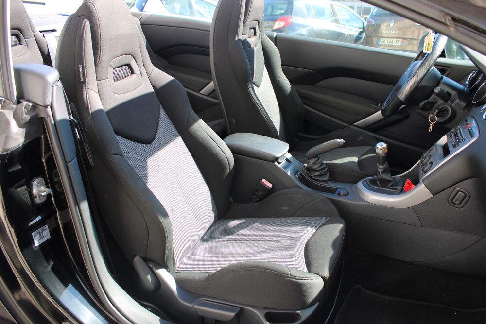 308 GENERATION-I CC 1.6 VTI 120 SPORT ( Moteur &agrave; cha&icirc;ne, Clim .. 2010 occasion 34200 S&egrave;te