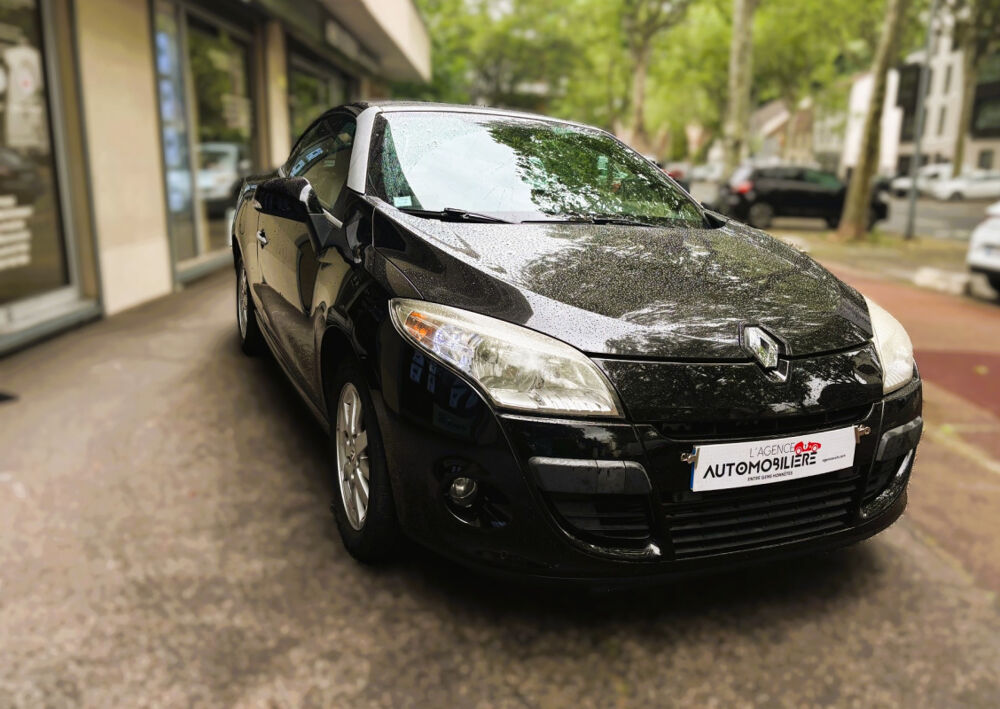 M&eacute;gane COUPE CABRIOLET 1.4 TCE 130 PRIVILEGE **MOTEUR A CHAINE** 2010 occasion 92370 Chaville