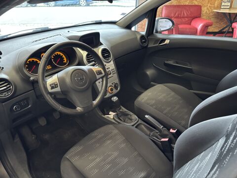 Corsa 1.2 TwinPort 85 Color Edition 2012 occasion 59640 Dunkerque