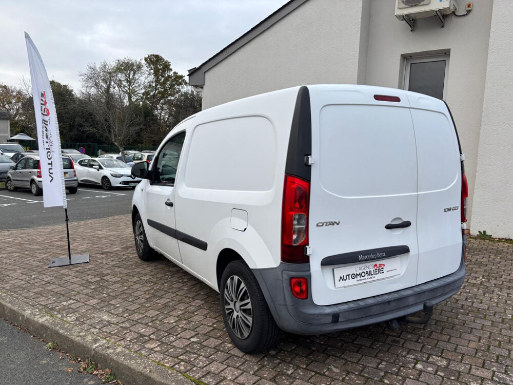 Citan fourgon 109 CDI 1.5 90 cv - Attelage 2012 occasion 49124 Saint-Barth&eacute;lemy-d'Anjou