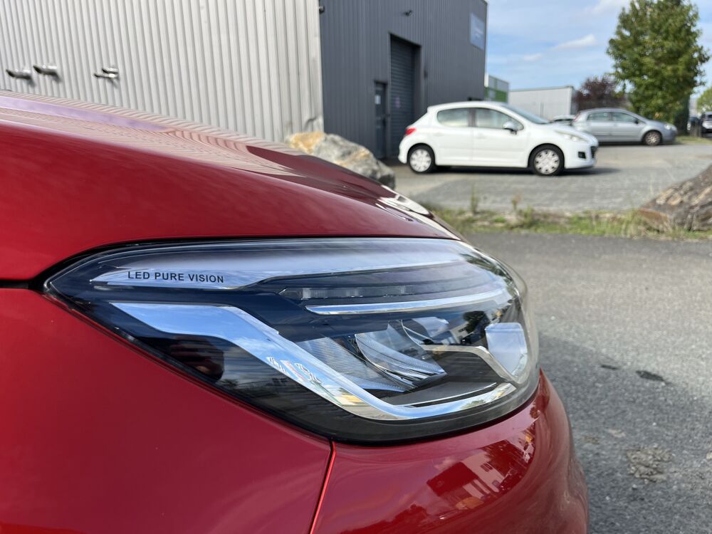 Captur 1.5 DCI INTENS 110Chv /1&egrave;re MAIN/Attelage/GARANTIE 1 AN 2018 occasion 44860 Pont-Saint-Martin