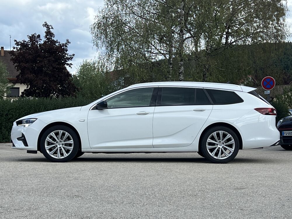 Insignia Sports tourer 2.0 174ch BUSINESS BVA 2021 occasion 25300 Pontarlier