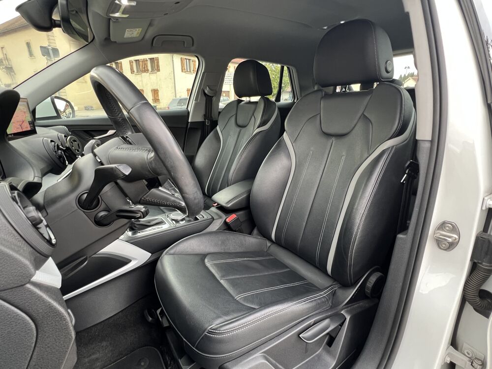 Q2 40 tfsi 190ch Design Luxe QUATTRO S-Tronic 2018 occasion 25300 Pontarlier