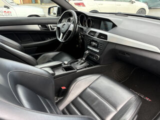 Classe C III COUPE 63 AMG BVA7 SUIVI COMPLET MERCEDES 2011 occasion 59300 Valenciennes