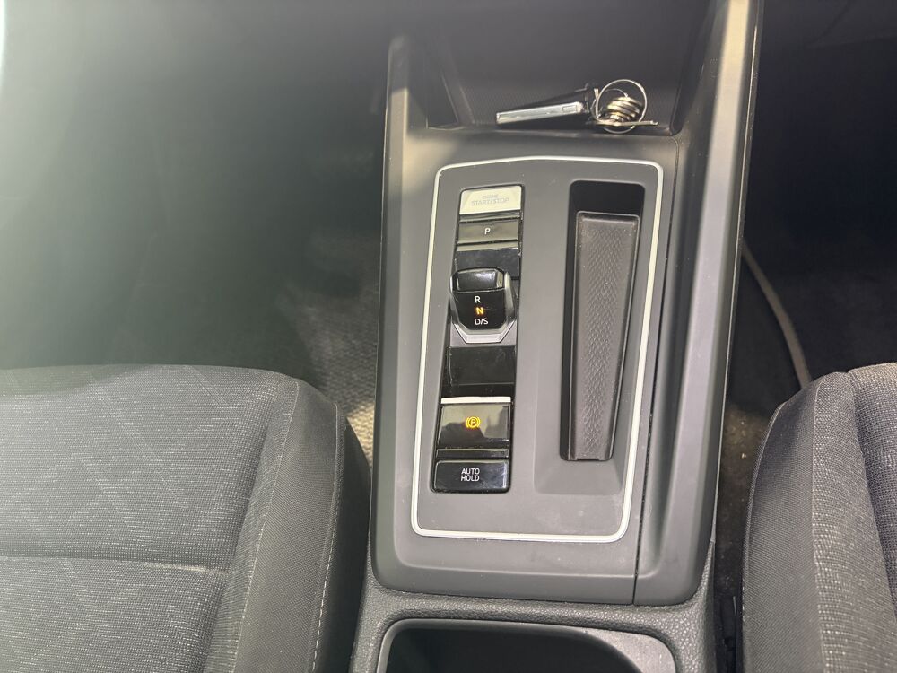 Golf VIII 1.5 ETSI 150 STYLE DSG7 / ENTRETIEN COMPLET / ATTELAGE 2024 occasion 27620 Gasny