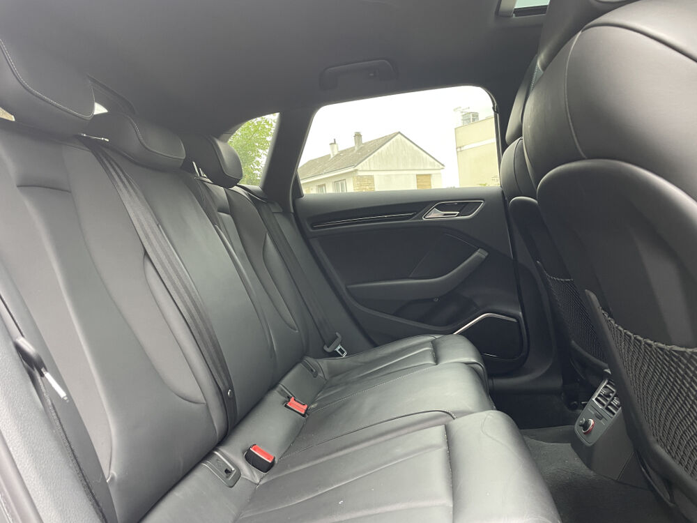 RS3 2.5 TFSi Quattro S-Tronic 367 cv BVA - Toit ouvrant Suivi AU 2016 occasion 49124 Saint-Barth&eacute;lemy-d'Anjou