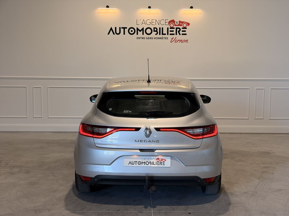 M&eacute;gane IV 1.5 DCI 110 ENERGY ZEN / ATTELAGE 2016 occasion 27620 Gasny