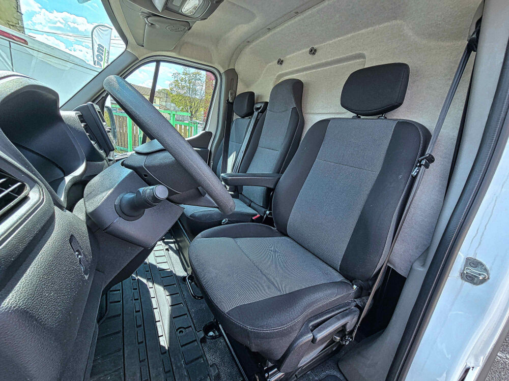 Interstar Fourgon L2H2 3T5 2.3dCi 150 ACENTA BVM6 2024 occasion 69008 Lyon