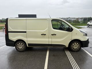 Trafic 1.6 DCI L1H1 115ch GRAND CONFORT 2015 occasion 76760 Yerville