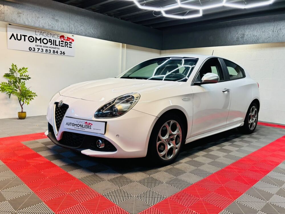 Giulietta 1.6 JTDM 120ch super- Garantie 12 mois - distribution effect 2017 occasion 71300 Montceau-les-Mines