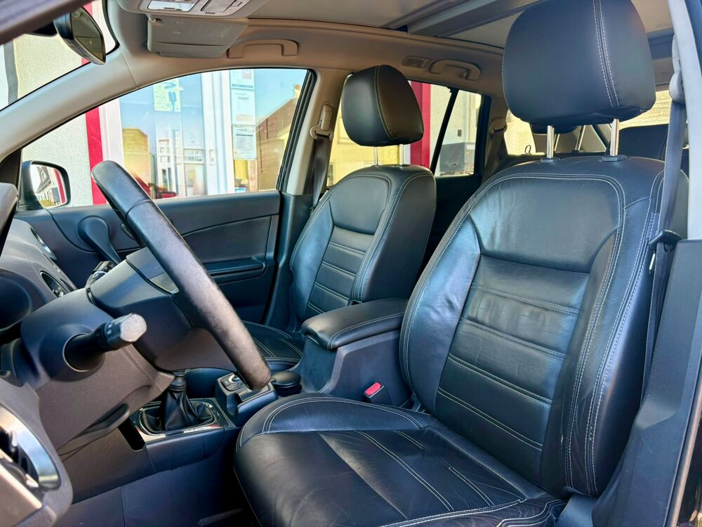 Koleos I (X45) Phase 2 2.0 dCI 16V 4x4 173 ch 2012 occasion 88100 Sainte-Marguerite