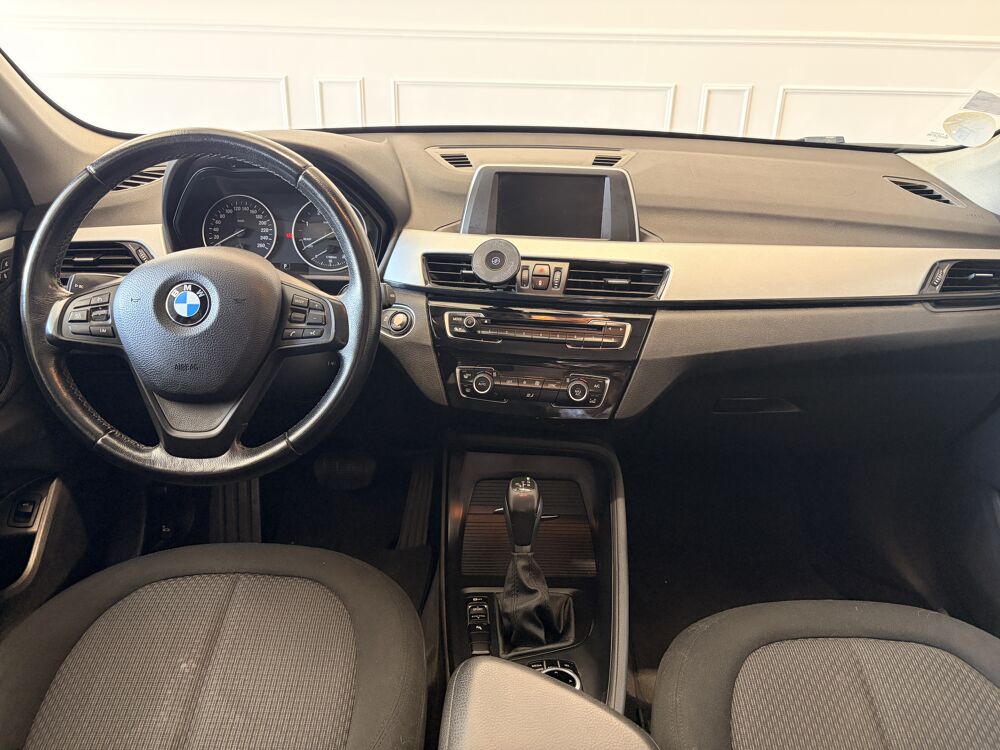 X1 SDRIVE18D BUSINESS BVA8 / SUIVI COMPLET BMW / 2EME MAIN 2017 occasion 27620 Gasny