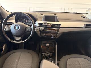 X1 SDRIVE18D BUSINESS BVA8 / SUIVI COMPLET BMW / 2EME MAIN 2017 occasion 27620 Gasny