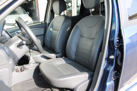 Duster 1.2 TCE 125ch BLACK TOUCH 4X2 ( Entretien DACIA, 1&egrave;re main, 2017 occasion 34200 S&egrave;te