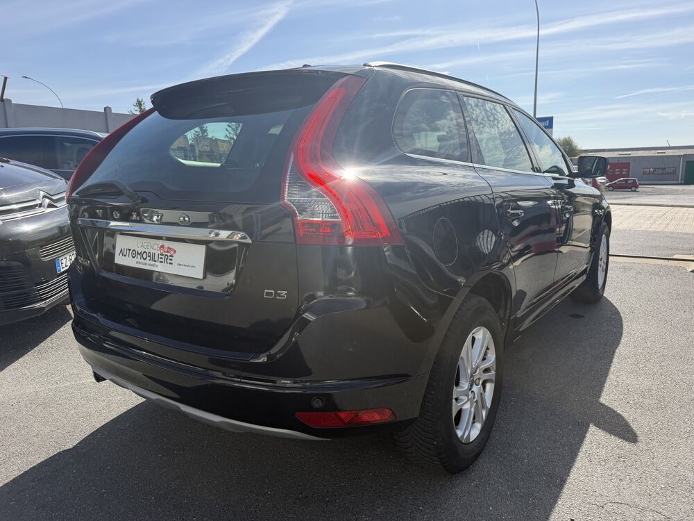 XC60 2.0 TDi Geartronic 150 cv MOMENTUM 2016 occasion 51000 Ch&acirc;lons-en-Champagne