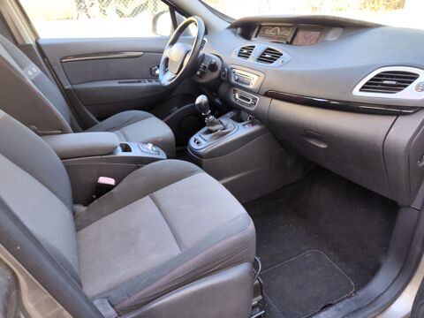 Sc&eacute;nic Renault III – 1.6 dCi 130 Energy – finition Dynamique 2012 occasion 34160 Castries